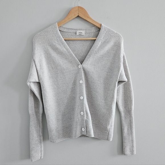 Aritzia Wilfred Cyprie 100% Merino Wool Cardigan Gray Small Quiet Luxury - Picture 2 of 10